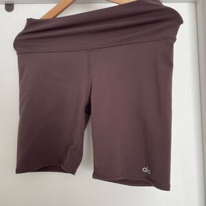 Alo shorts